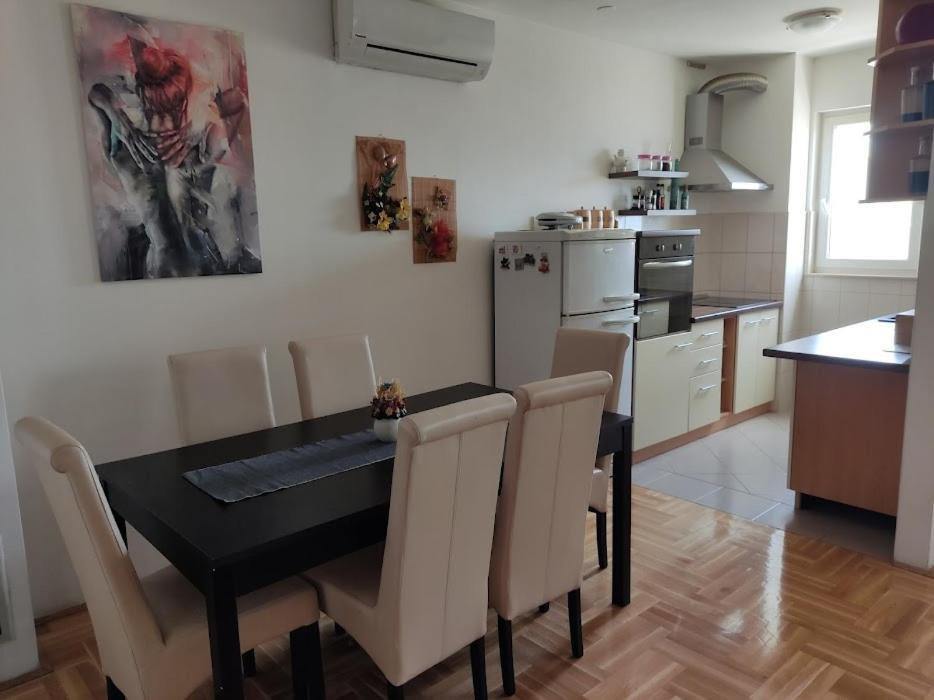 Deep Blue Apartment Трогир Экстерьер фото